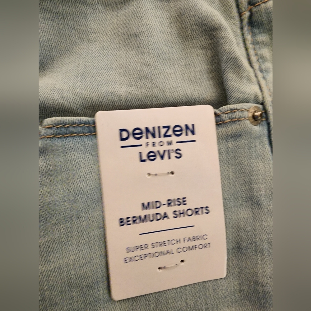 NWT Acid Washed Shorts - Picture 3 of 5